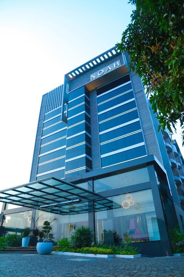 Noah Sky Suites Kochi Kültér fotó