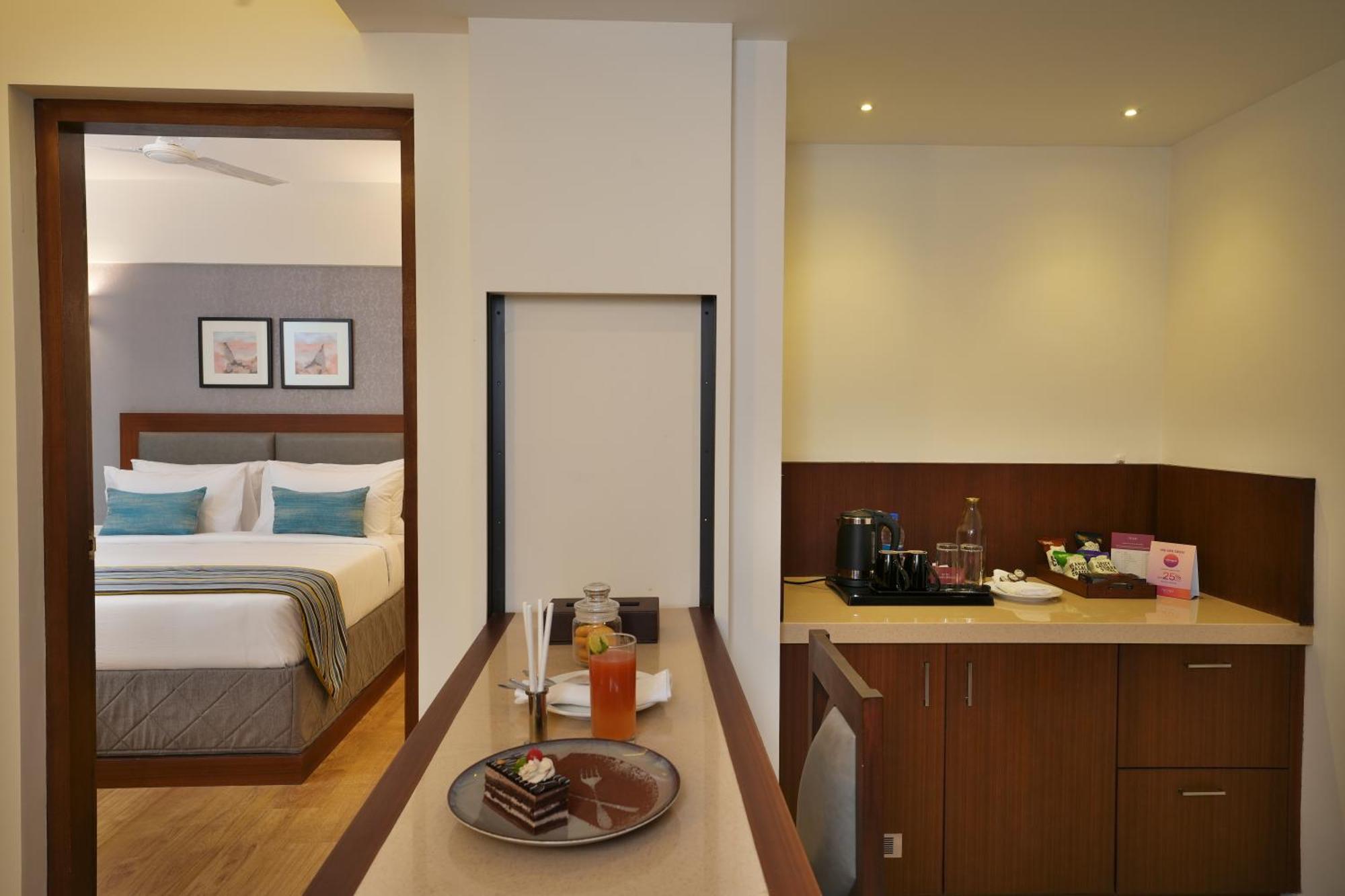 Noah Sky Suites Kochi Kültér fotó