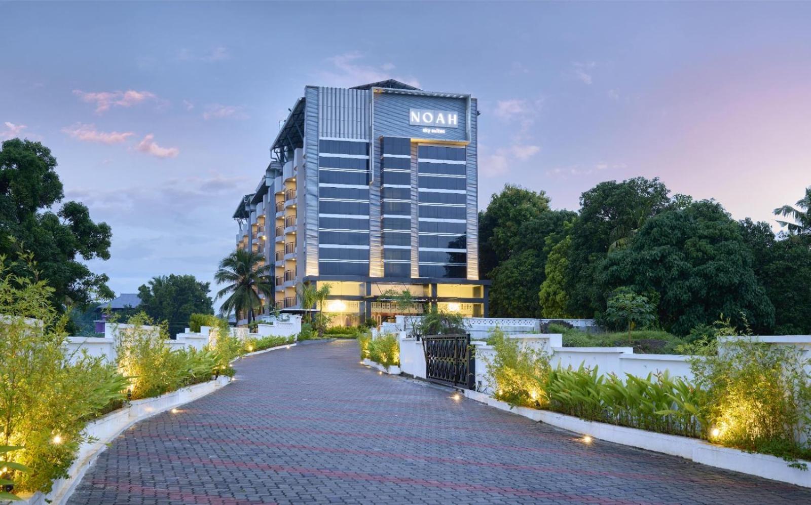 Noah Sky Suites Kochi Kültér fotó